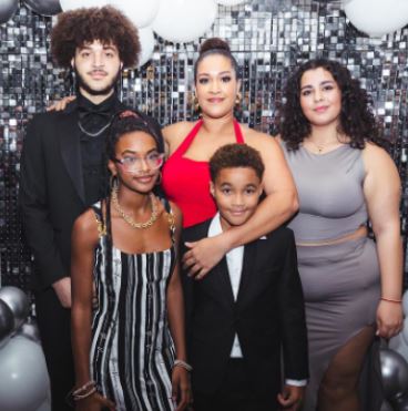 Sian-Louise Pinnock with her kids